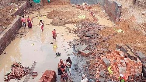 ठाणे : भिंत कोसळून ३ महिला कामगारांचा मृत्यू