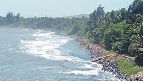 बिपरजॉय’ गेले पाकिस्तानकडे; कोकण किनारपट्टीचा धोका टळला