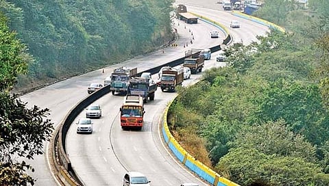 मुंबई-पुणे एक्स्प्रेस-वे आता ‘सीसीटीव्ही’च्या नजरेत !