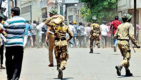 400 जणांवर गुन्हे, 36 गजाआड; कोणाचीही गय करणार नाही : पोलिस अधीक्षक