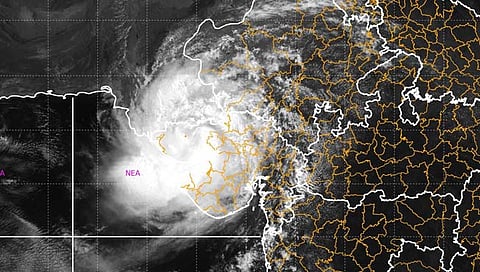 Cyclone Biparjoy | बिपरजॉय राजस्थानकडे सरकले, मुसळधार ते अतिवृष्टीचा इशारा