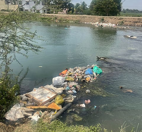 पुणे: फुरसुंगी परिसरात वीस दिवसांपासून पाणीपुरवठा बंद; जलवाहिनी तुटल्याने पाणीटंचाई