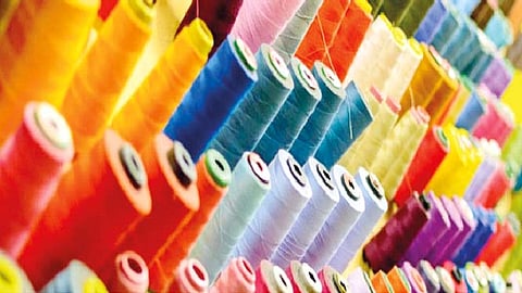 वस्त्रोद्योगाला केंद्राच्या बूस्टर डोसची गरज