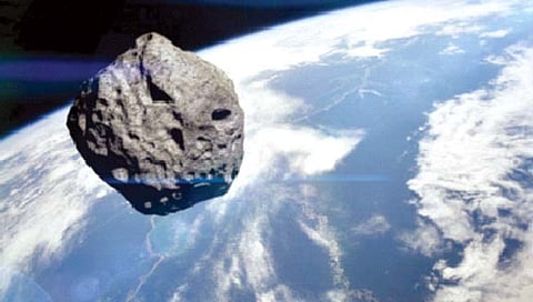 पृथ्वीजवळून जाणार मोठ्या आकाराचा लघुग्रह