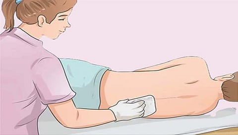 स्पंज बाथचे अनेक फायदे, जाणून घ्या त्याविषयी