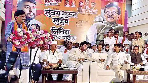 गद्दारीचे खरे कारण खोकेच : संजय राऊत