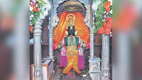 आषाढी एकादशी : येई पंढरीनाथा भेटावया!