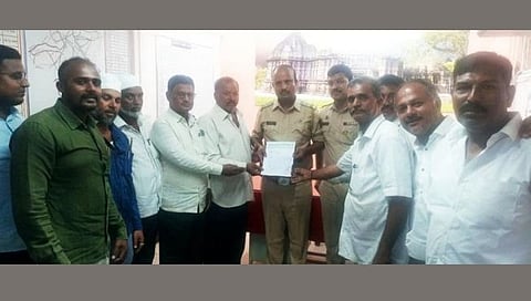 Kolhapur News | आक्षेपार्ह स्टेटस लावणाऱ्यांचे समर्थन नाही, कठोर कारवाई करावी, मुस्लिम समाजाचे निवेदन