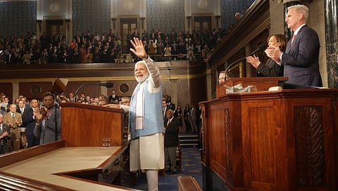 PM Modi US Visit | १५ वेळा स्टँडिंग ओवेशन, ७९ वेळा टाळ्यांचा कडकडाट, पीएम मोदींच्या भाषणाने US संसद दणाणली