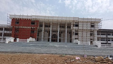 सोलापूर विद्यापीठास इमारत बांधकामासाठी ११ कोटींचा निधी मंजूर