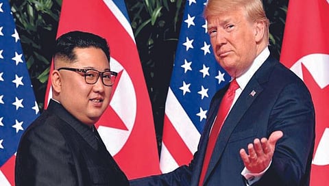 हुकूमशहा किम यांना शुभेच्छा दिल्याने डोनाल्ड ट्रम्प अडचणीत!