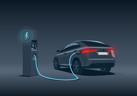 पुणे होणार ईलेक्ट्रीक वाहनांचे हब, बारा हजार कोटींपेक्षा अधिक गुंतवणूक