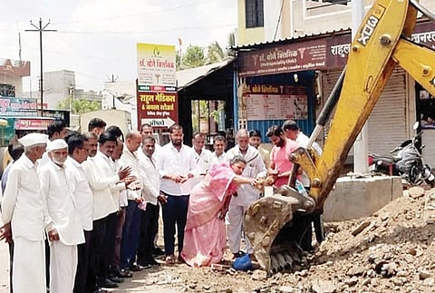 अहमदनगर : निंबळकचा मुख्य चौक होणार ‘ग्रीन अँड क्लीन’