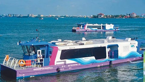 जलवाहतुकीला चालना गरजेची!