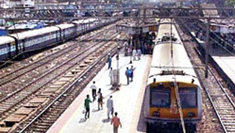 मुंबई : यंदाही मस्जिद बंदर रेल्वे स्टेशन मार्गात पाणी तुंबणार!