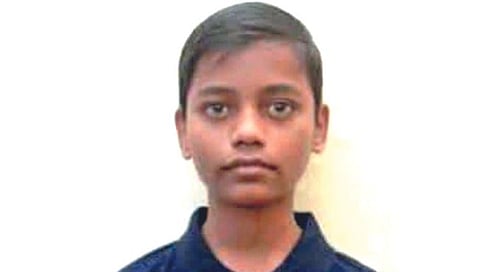 JEE Main Result 2023 : सेंट्रिंग कामगाराचा मुलगा जेईई परीक्षेत उत्तीर्ण