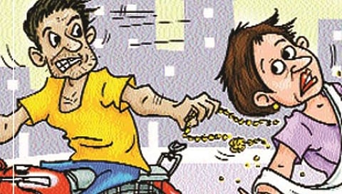 लातूरमध्ये मोबाईलसाठी तीन अल्पवयीन विद्यार्थ्यांनी गंठण हिसकावले