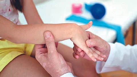 Arthritis : मुलांमधील संधीवात