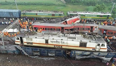 Biggest Train Accidents In India | २०११ नंतर घडले ‘हे’ ८ मोठे रेल्वे अपघात, ओडिशाातील अपघाताने २०१६ मधील दुर्घटनेच्या आठवणी झाल्या जाग्या