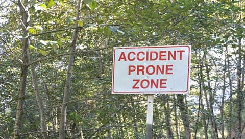 Accident-Prone Places : राज्यभरातील रस्त्यांवर १,००४ ‘ब्लॅक स्पॉट’