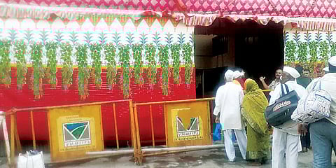 आळंदी : माउलींच्या पहिल्या मुक्कामासाठी आजोळघरी लगबग