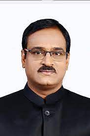 लाचखोर निलंबित अधिकारी रामोडच्या मुदतवाढीसाठी महसूलमंत्र्यांची होती शिफारस