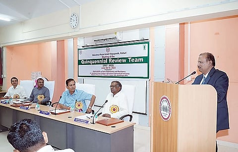 नगर : शेतीमधील यांत्रिकीकरणात क्रांती होणे गरजेचे : कुलगुरू पाटील