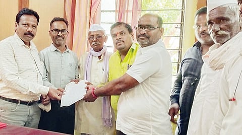 पारनेर : भूमी अभिलेख कार्यालयात एजंटचा सुळसुळाट