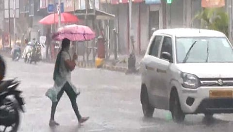 Mumbai Rains : मुंबईसह ठाणे, पालघरमध्ये पुढील चार-पाच दिवस मुसळधार पाऊस