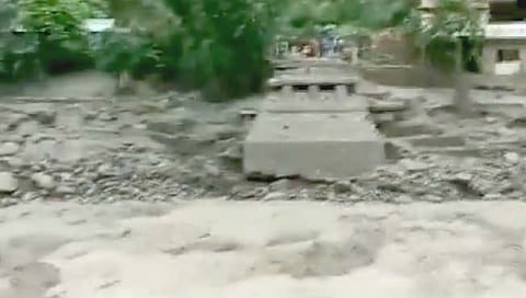 Nepal Flood | नेपाळमध्ये पूर, भूस्खलनामुळे हाहाकार, ५ मृत्यू, २८ बेपत्ता