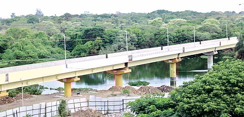 पिंपरी : बोपखेल-खडकी पुलावरील वाहतुकीसाठी आणखी दीड वर्ष प्रतीक्षा