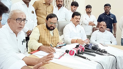 अहमदनगर : विरोधकांकडून जातीपातीचे राजकारण : अमर साबळे