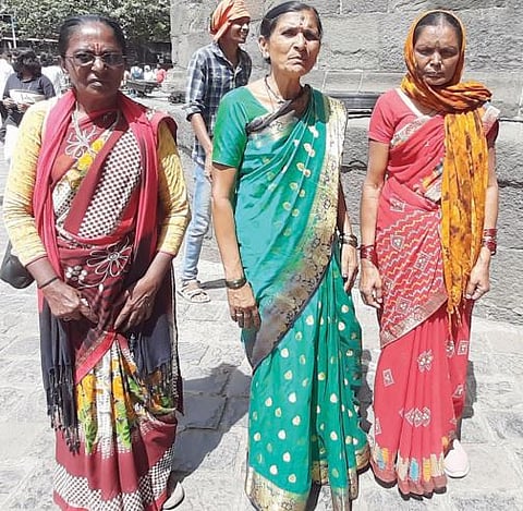 Ashadhi wari 2023 : दक्षिणेतून आलेल्या महिलांना विठुरायाच्या दर्शनाची आस