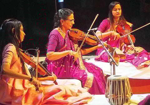 पुणे : कुमारजींसारखे कलावंत युगपुरुष असतात : डॉ. प्रभा अत्रे यांची भावना