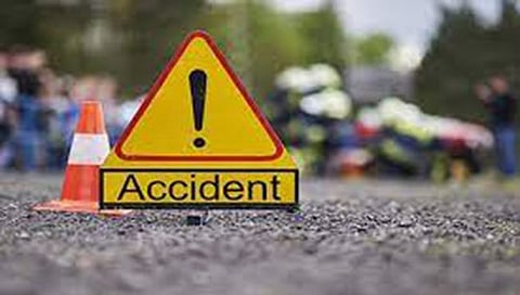 पुणे : कुरकुंभला अपघातात सहा जण जखमी ; एसटी बस-टेम्पोत धडक