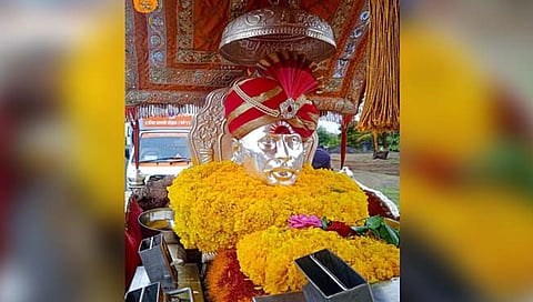 बीड: श्री संत गजानन महाराजांची पालखी मंगळवारी गेवराईत मुक्कामी