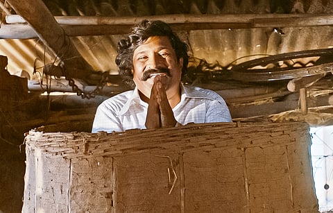 आणीबाणी , प्रवीण तरडे