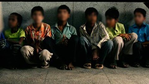 बालकांची तस्करी