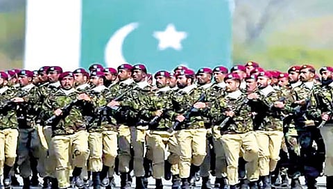 Pakistan fuel crisis : पाकच्या आर्थिक तंगीचा परिणाम लष्करावरही!