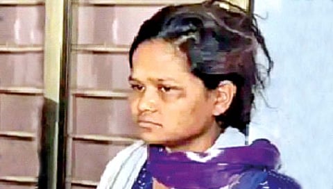 Gujarat News | माता न तू वैरिणी! प्रियकरासाठी तिने पोटच्या पोराला संपवले अन् ‘दृश्यम’ पाहून…