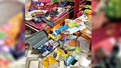 कोल्हापूर : किणी येथे रात्रीत सात बंद घरे फोडली