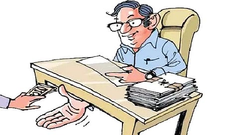 कोल्हापूर : ‘उच्च शिक्षण सहसंचालक’चा कारभार पुन्हा चव्हाट्यावर!