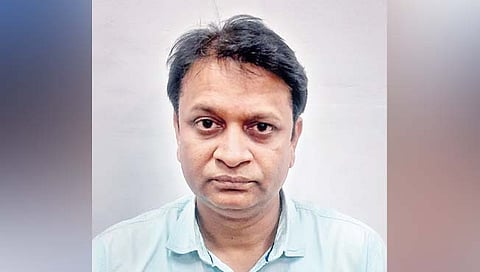 कोल्हापूर : शिक्षण सहसंचालक कठरेंसह तिघांना लाच घेताना पकडले