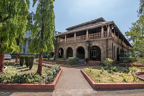 Servants of India Society : घ्या पुरावा : विश्वस्तांची बदनामी, डॉ. रानडेंची पाठराखण