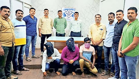 सांगली : ‘जग्वार’सह तिघांना अखेर अटक