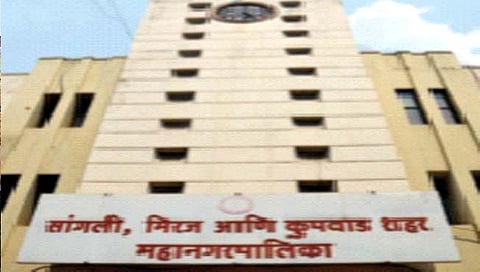 सांगली : नगरसेवक अतहर नायकवडी, योगेंद्र थोरात अजितदादांसोबत