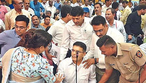 नाशिक : जिल्हा परिषदेत ‘गुंडा’राज; आ. सुहास कांदे यांचा बैठकीत आरोप