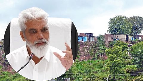 नाशिक : काझीगढीची जागेवर जाऊन पाहणी करा ; पालकमंत्र्यांच्या यंत्रणांना सूचना