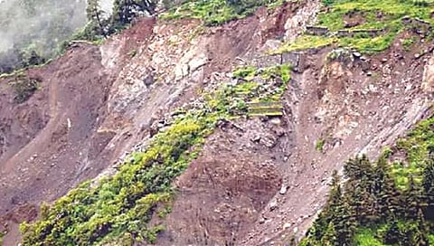 नाशिक जिल्ह्यातील ‘या’ चार तालुक्यांना भूस्खलनाचा धाेका, प्रशासनाने दिले हे आदेश