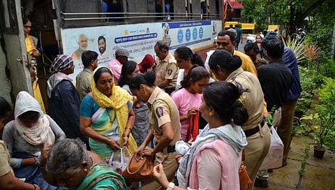 नाशिक : प्रवाशाचे 50 हजार लंपास, बस आणली थेट पोलिस ठाण्यात